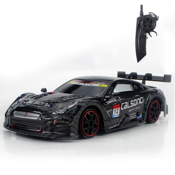 Voiture télécommandée GTR Noir tout-terrain 1/16