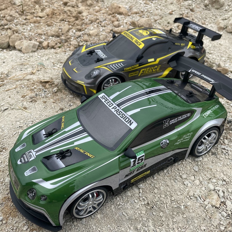Voiture télécommandée 2.4G 4WD 1/14 Vert – Image 2