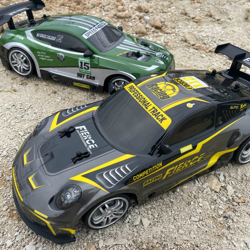 Voiture télécommandée 2.4G 4WD 1/14 Jaune – Image 2
