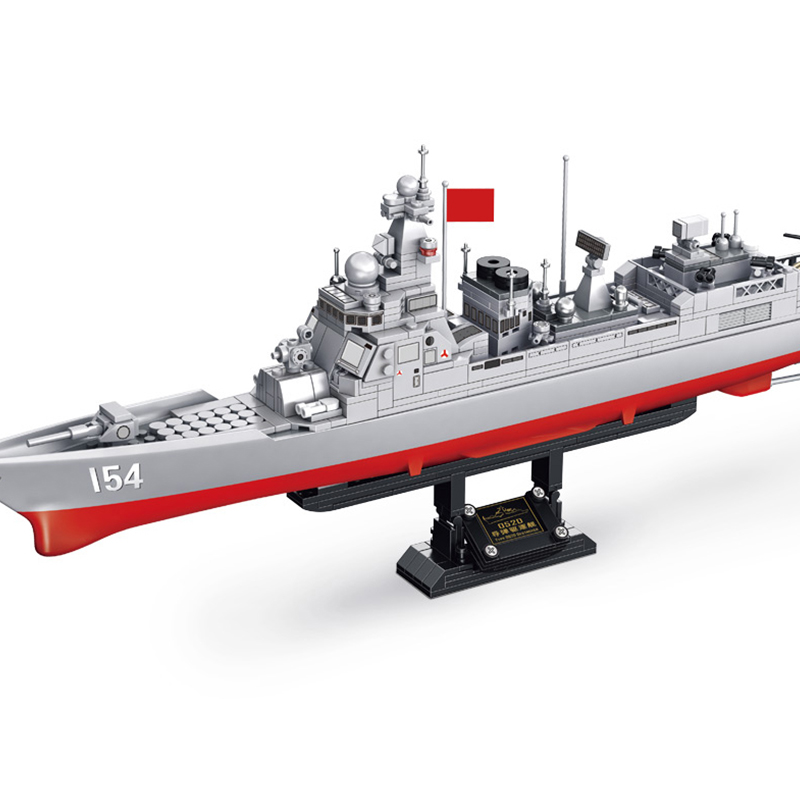 Lego Technic Navire de l'armée - Destructeur de missiles